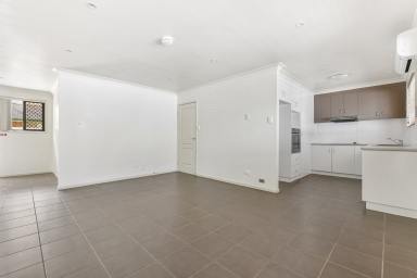 Unit For Lease - QLD - Toowoomba City - 4350 - Neat & Tidy Inner City Unit (Image 2)