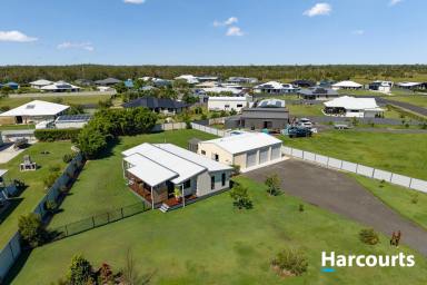 House For Sale - QLD - Woodgate - 4660 - CONTEMPORARY COASTAL LIVING WITH ROOM TO MOVE  (Image 2)