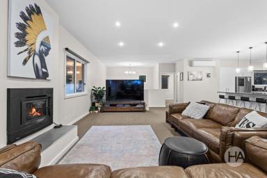 Acreage/Semi-rural For Sale - VIC - Woolamai - 3995 - Tranquil Woolamai Living (Image 2)