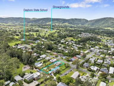 House For Sale - QLD - Dayboro - 4521 - Renovated Home on a Rare 1,034m² In-Town Block with Stunning Mountain Views  (Image 2)