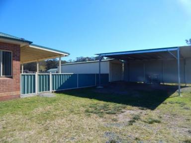 House For Lease - NSW - Glen Oak - 2320 - BEAUTIFULLY PRESENTED HOME (Image 2)