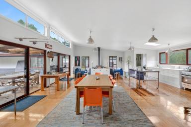 Lifestyle For Sale - VIC - Morrisons - 3334 - The Ultimate Bush Retreat (Image 2)