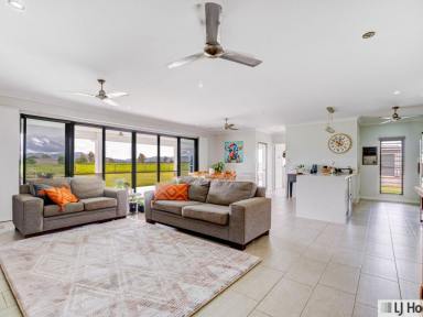 House For Sale - QLD - Birkalla - 4854 - Exceptional Family Living on 10 Acres with Stunning Mountain Views  (Image 2)