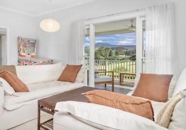 House For Sale - NSW - Gerringong - 2534 - 800sqm Coastal Retreat with Striking Street Presence and Rural Vistas  (Image 2)