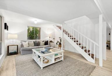 House For Lease - QLD - Boreen Point - 4565 - Lakeside Living in the Heart of Boreen Point  (Image 2)