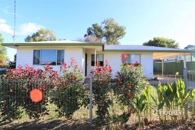 House Sold - NSW - Inverell - 2360 - SOLD BY LJ HOOKER INVERELL  (Image 2)