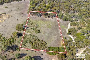 Other (Rural) For Sale - VIC - Ararat - 3377 - Perfect weekender or agistment block  (Image 2)
