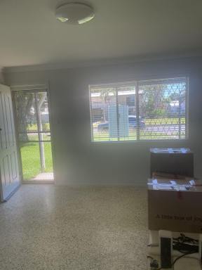 House For Lease - QLD - Park Avenue - 4701 - Spacious Low-Set Family Home in Prime Location  (Image 2)