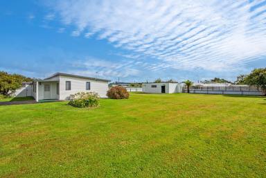 House For Sale - TAS - Strahan - 7468 - 3 Bedroom Home on a Generous 1,518m² Double Block  (Image 2)