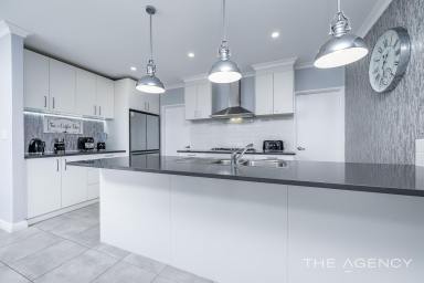 House For Sale - WA - Jindalee - 6036 - Perfection On Pandora!.  (Image 2)