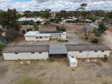 House For Sale - WA - Quairading - 6383 - Unique Property with Multiple Living & Income Options  (Image 2)