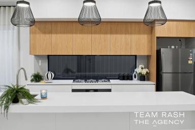 House For Sale - WA - Dayton - 6055 - Chic. Contemporary. Captivating.  (Image 2)