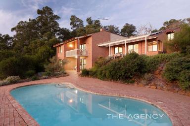 House For Sale - WA - Kalamunda - 6076 - Exclusive Location + City Views (Image 2)