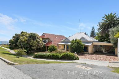 House For Sale - WA - Cottesloe - 6011 - OUTSTANDING BEACHSIDE OPPORTUNITY  (Image 2)