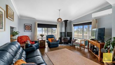 House For Sale - VIC - Woorarra East - 3962 - 4 Bedroom hobby farm with river frontage  (Image 2)