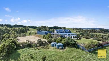 House For Sale - VIC - Woorarra East - 3962 - 4 Bedroom hobby farm with river frontage  (Image 2)