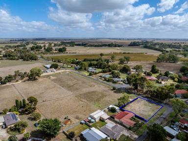 Residential Block For Sale - SA - Penola - 5277 - Prime Corner Allotment with Space, Position & Endless Potential in the Heart of Penola  (Image 2)