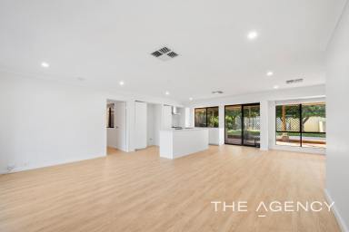 House For Sale - WA - Safety Bay - 6169 - The Kind Of Home Memories Are Made In  (Image 2)