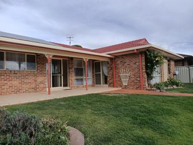 House For Lease - NSW - Forster - 2428 - Amazing waterfront family home available now!!  (Image 2)