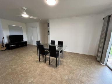 House For Sale - QLD - Millstream - 4888 - Modern Off-Grid Living that ticks all the boxes!  (Image 2)