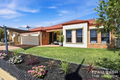 House For Sale - WA - Butler - 6036 - GRAND SLAM WINNER  (Image 2)