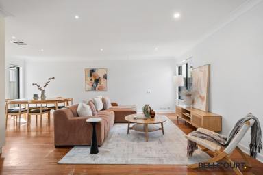 House For Sale - WA - Riverton - 6148 - PARKSIDE PERFECTION  (Image 2)