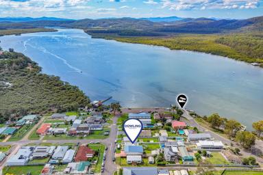 House For Sale - NSW - Karuah - 2324 - EVERYTHING YOU NEED AT YOUR DOORSTEP!  (Image 2)