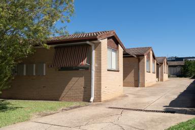 Unit For Lease - NSW - Kooringal - 2650 - TWO BEDROOM UNIT IN KOORINGAL  (Image 2)