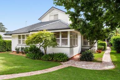 House For Sale - QLD - East Toowoomba - 4350 - Elegant Character Home with Space & an Unbeatable Location  (Image 2)