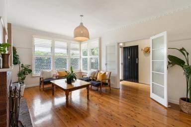 House For Sale - QLD - East Toowoomba - 4350 - Elegant Character Home with Space & an Unbeatable Location  (Image 2)