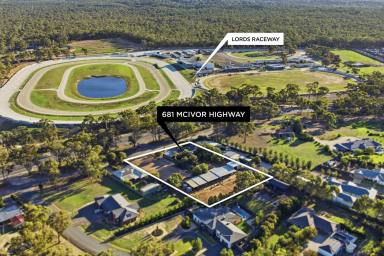 House For Sale - VIC - Junortoun - 3551 - Outstanding Lifestyle, Equestrian Excellence & Future Potential on 1.24 Acres  (Image 2)