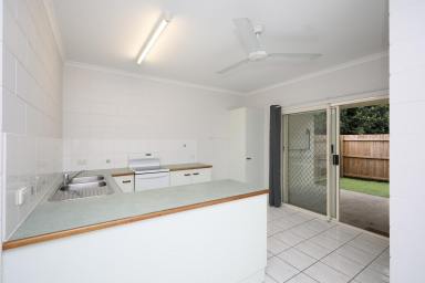 Townhouse For Lease - QLD - Bentley Park - 4869 - Modern 2‑Bedroom Townhouse Living with Air‑Con, Courtyard & Pool  (Image 2)