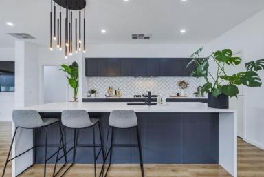 House For Sale - VIC - Maiden Gully - 3551 - Modern Family Living with Space & Style (Image 2)