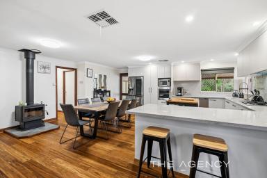 House For Sale - WA - Stoneville - 6081 - A Hills Haven of Space, Style & Lifestyle – The Complete Package on 1 Acre (Image 2)