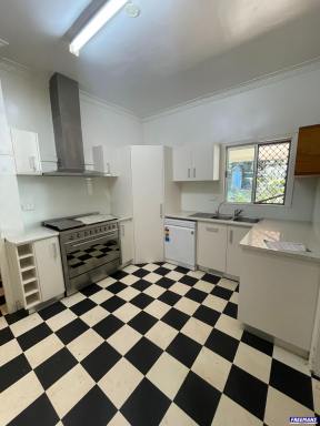 House For Lease - QLD - Kingaroy - 4610 - 4 Bedroom 2 Bathroom Character Home  (Image 2)
