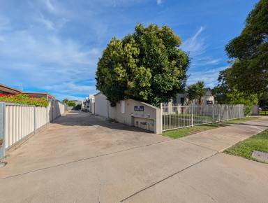 Unit For Sale - VIC - Swan Hill - 3585 - Quality, Comfort & Convenience Near River Precinct  (Image 2)
