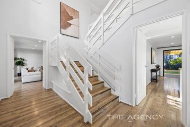 House For Sale - WA - Leeming - 6149 - Elevated, Private & Perfectly Positioned (Image 2)