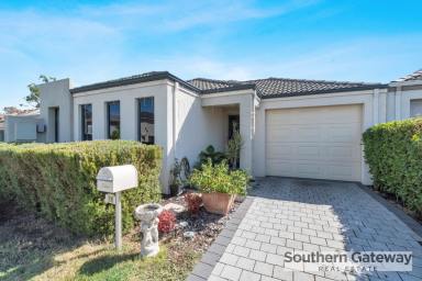 House For Sale - WA - Kwinana Town Centre - 6167 - COMFORT, CONVENIENCE & VALUE (Image 2)