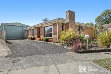 House For Sale - VIC - Cranbourne North - 3977 - PERFECT DUAL OCCUPANCY OPPORTUNITY (STCA) ON AN IMPRESSIVE 805m² (APPROX.) ALLOTMENT (Image 2)