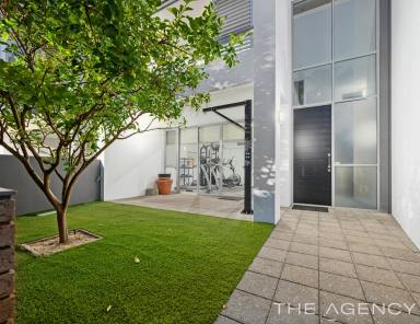 House For Sale - WA - Burswood - 6100 - EXECUTIVE LIVING  (Image 2)