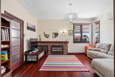 House For Sale - WA - Joondanna - 6060 - CHARACTER CHARM ON 1062SQM R30 LAND!  (Image 2)