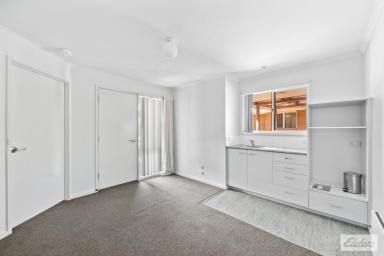 House For Lease - VIC - Moe - 3825 - Low Maintenance Living In Town  (Image 2)