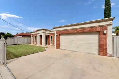 House For Sale - VIC - Mildura - 3500 - Low maintenance living!  (Image 2)