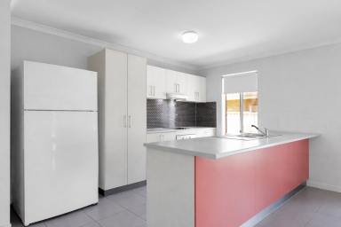 House For Sale - VIC - Mildura - 3500 - Quality Family Living with Excellent Investment Appeal  (Image 2)