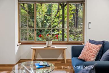 House For Sale - WA - Mundaring - 6073 - Throw Away the Keys.. So much Versatility.. Beautiful (Image 2)
