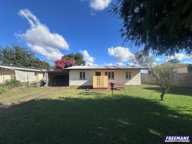 House For Lease - QLD - Kingaroy - 4610 - Rural Outlook with Town Convenience  (Image 2)