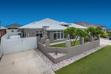 House For Sale - WA - Burns Beach - 6028 - THIS HOME HAS IT ALL!  (Image 2)