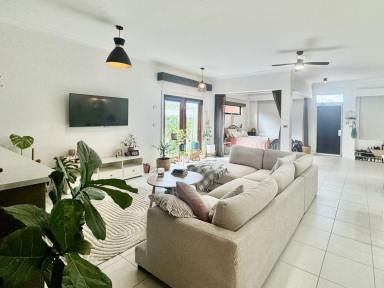 House For Lease - VIC - Echuca - 3564 - Modern Chic Studio  (Image 2)