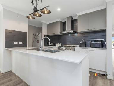 House For Sale - VIC - Echuca - 3564 - A Fantastic Investment & Family Opportunity – Space, Comfort & Future Potential  (Image 2)