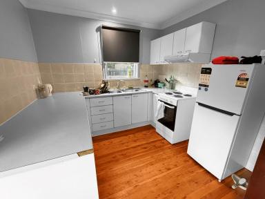 House For Sale - NSW - Leeton - 2705 - INVEST IN THIS  (Image 2)